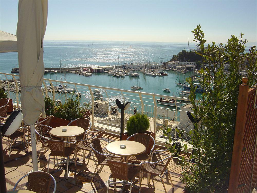 Hotel Mistral Pireus Restaurant bilde