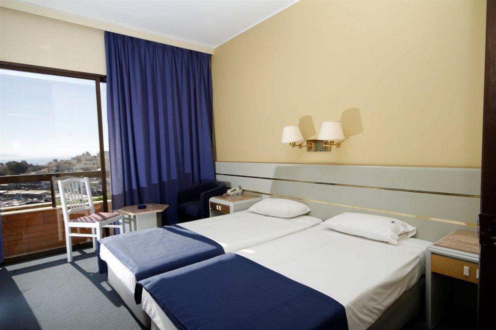 Hotel Mistral Pireus Eksteriør bilde
